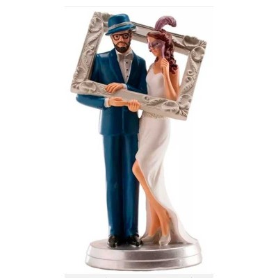FIGURA PAREJA MARCO DIVERTIDA 18 CM