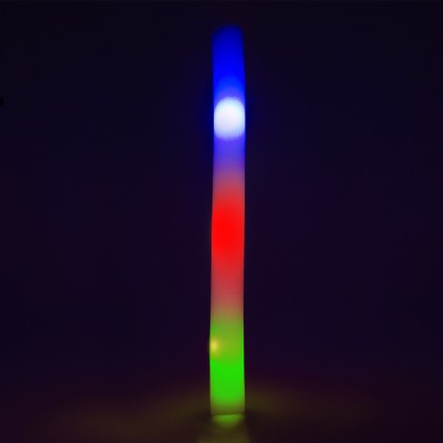 PALO DE ESPUMA CON LUZ LED MULTICOLOR 48 CM